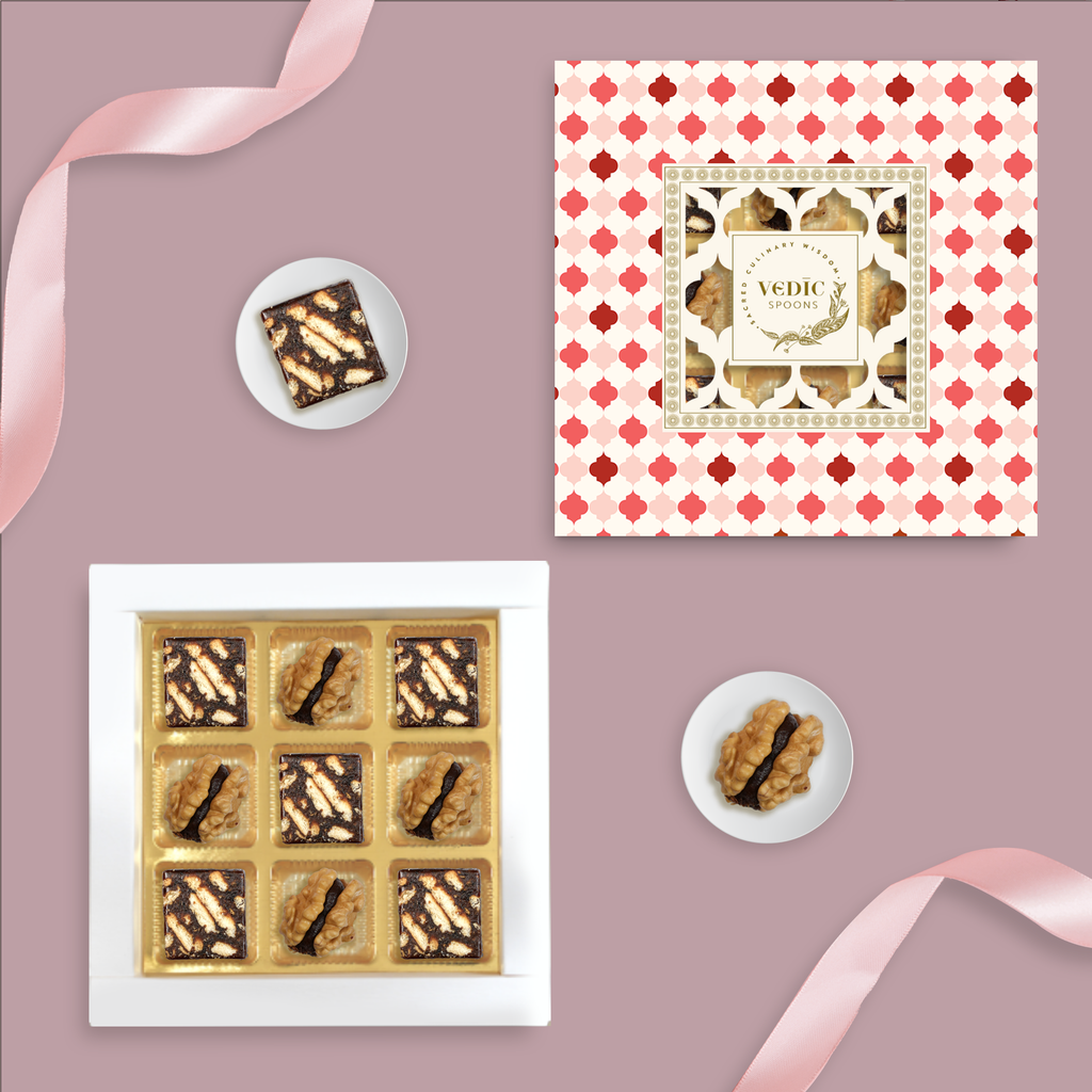 9 pc Box Date Coffee Cookie + Walnut Date Coco