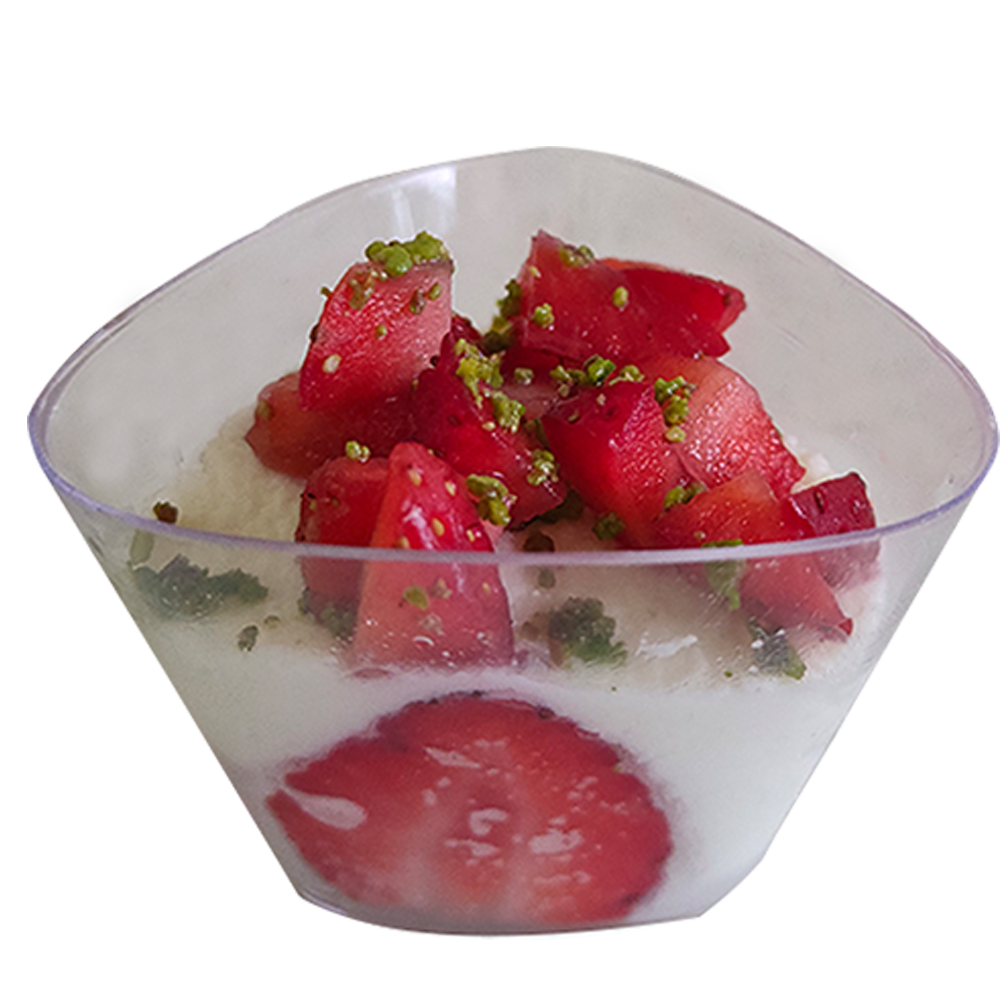 Strawberry Sandesh Mumbai only