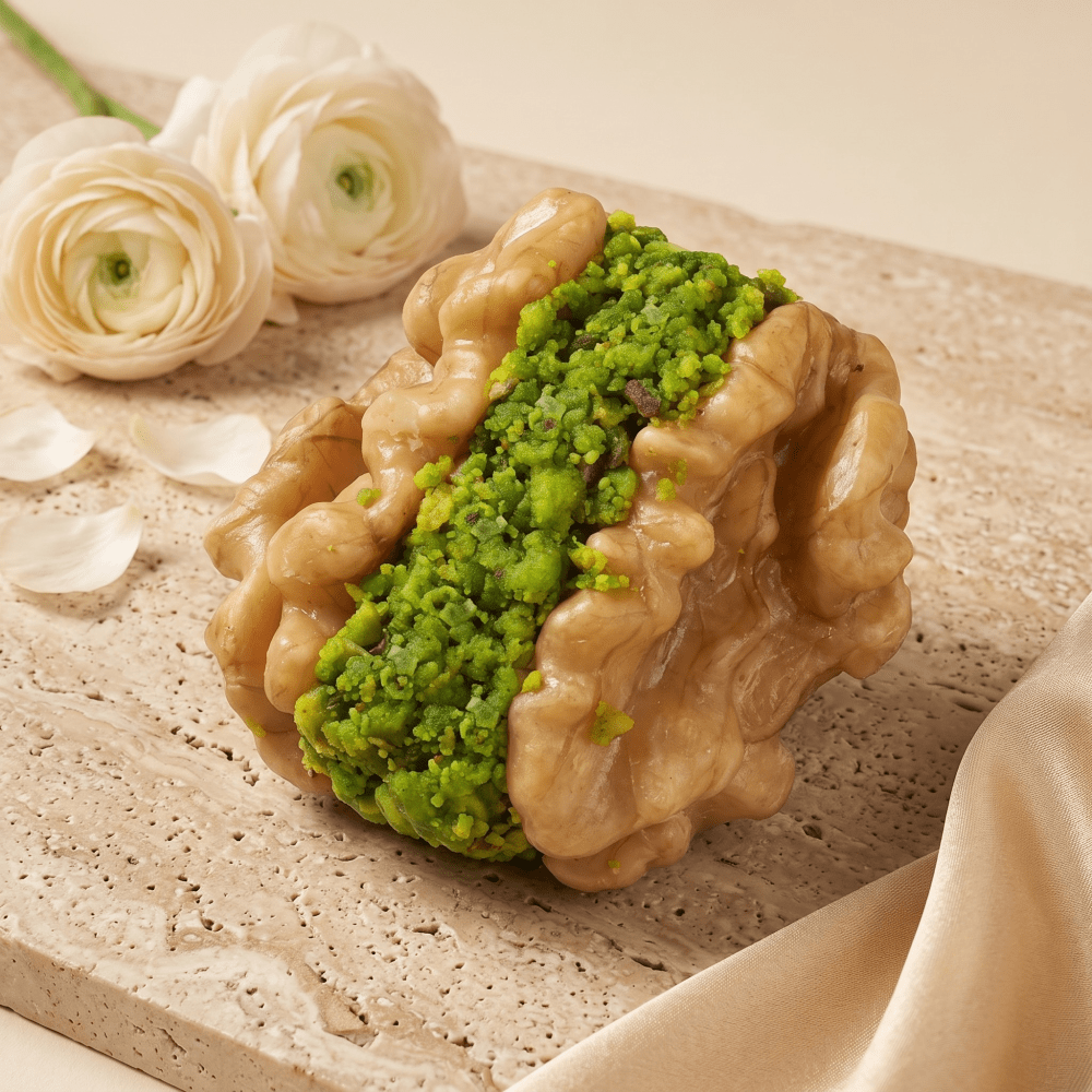 Walnut Anjeer with Pishori Pista